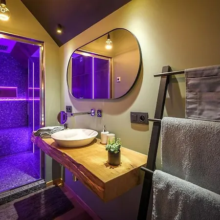 La Grange D Olye بيت للعطل